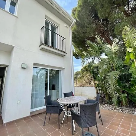 Casa Con Piscina *